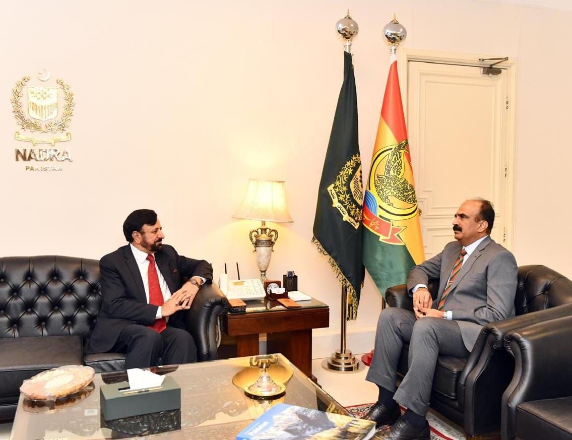 چیف الیکشن کمشنر گلگت بلتستان اور چیئرمین نادرا کی اہم ملاقات، انتخابی فہرستوں کی اصلاح اور ڈیجیٹل ہم آہنگی کے اقدامات پر اتفاق
